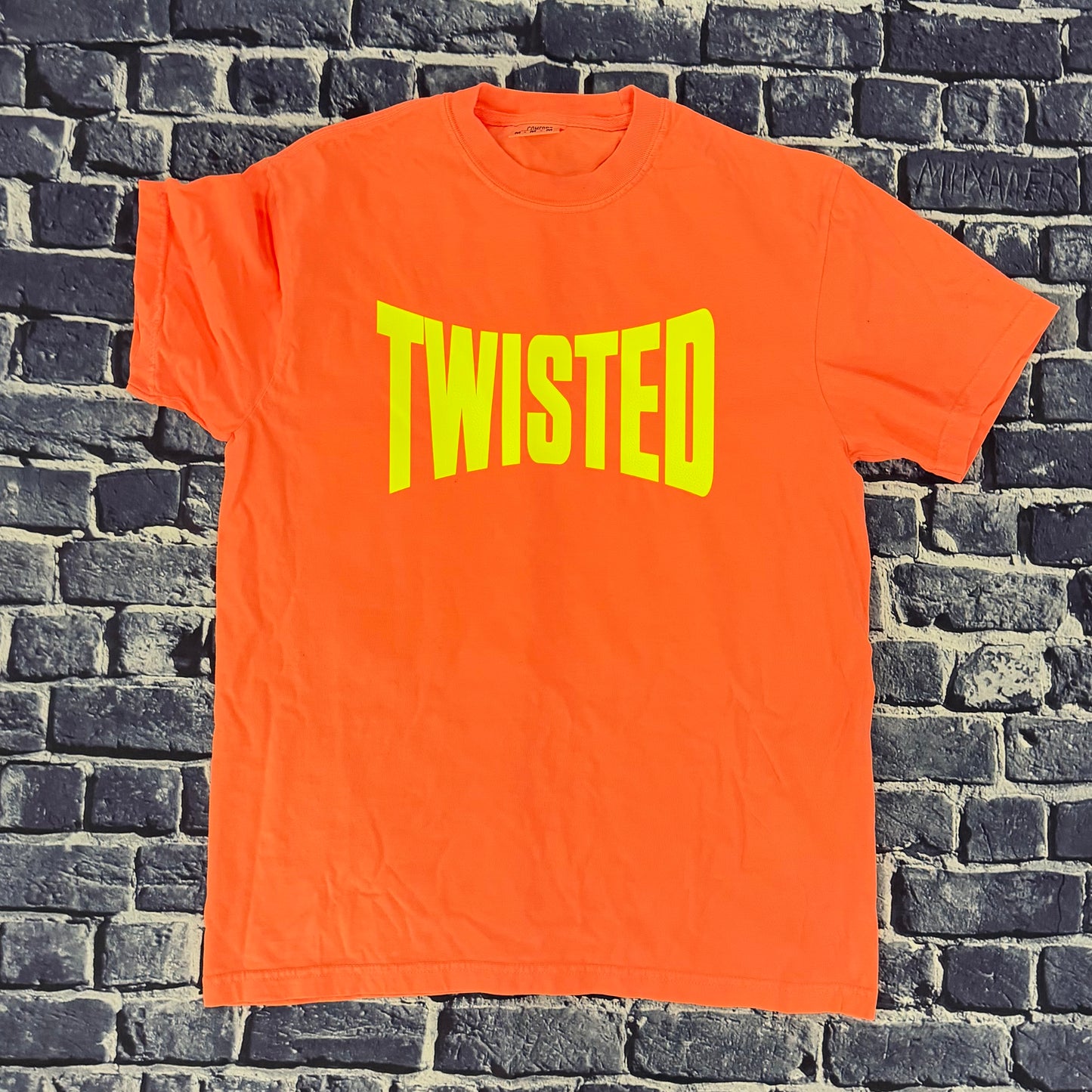 Neon Team Shirt - Twisted